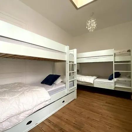 Villa Familiale à *