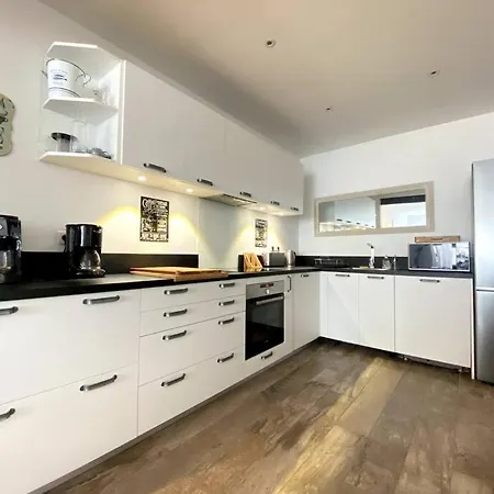 Familiale A ヴィラ